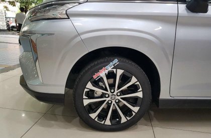 Toyota Veloz Cross 2022 - Xe mới giao ngay kèm nhiều ưu đãi đặc biệt - Lăn bánh chỉ từ 130tr, bao hồ sơ