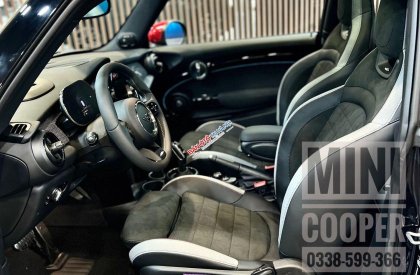 Mini John Cooper Works 2022 - Chiếc xe đua thứ thiệt của nhà Mini