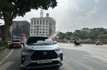 Toyota Veloz Cross 2022 - Xe như mới tinh trong hãng