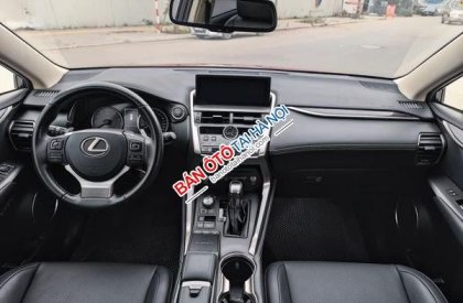 Lexus NX 300 2018 - Màu đỏ, nhập khẩu nguyên chiếc