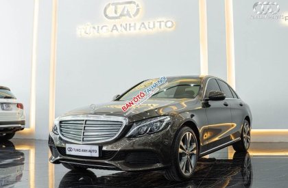 Mercedes-Benz C 250 2017 - Màu nâu