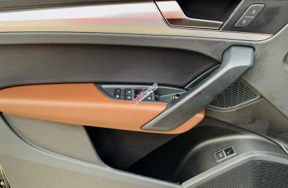 Audi Q5 2018 - Nhập khẩu nguyên chiếc, bản Sport cá tính mạnh mẽ