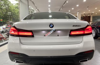 BMW 520i 2022 - Ưu đãi cực tốt đầu năm mới, đủ màu giao ngay, tặng quà trao tay tới quý khách hàng