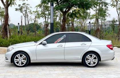 Mercedes-Benz C 250 2014 - Cần bán xe đăng ký lần đầu 2014 xe gia đình giá tốt 579tr