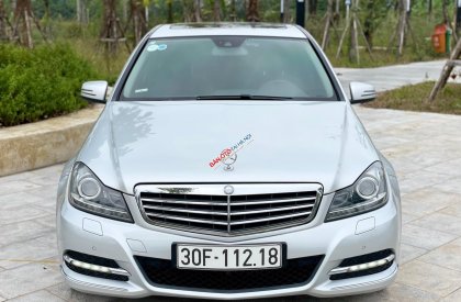 Mercedes-Benz C 250 2014 - Cần bán xe đăng ký lần đầu 2014 xe gia đình giá tốt 579tr