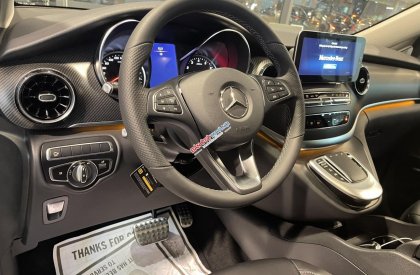 Mercedes-Benz V250 2022 - Giảm ngay 344 triệu áp dụng đến 31/12/2022 - Quà tặng chính hãng Mer - Bảo hành 03 năm