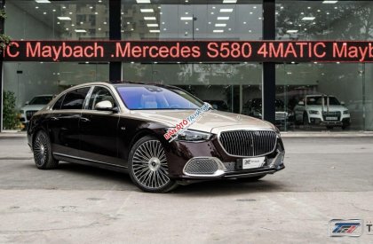 Mercedes-Maybach S 680 2022 - New 100%, ngoại thất hai màu, trang bị full options