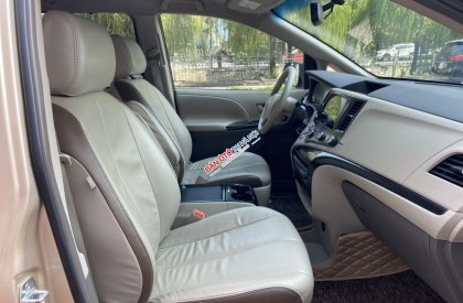 Toyota Sienna 2011 - Giao xe toàn quốc