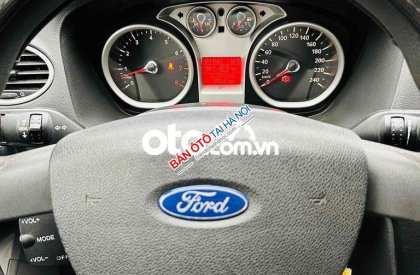 Ford Focus  form 2012 chạy 11 vạn sơ cua chưa hạ 2012 - focus form 2012 chạy 11 vạn sơ cua chưa hạ