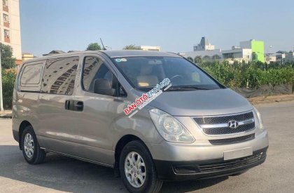 Hyundai Starex 2011 - Nội thất bọc ghế da siêu chất