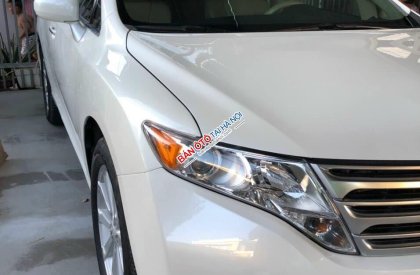 Toyota Venza 2009 - Màu trắng, xe nhập số tự động