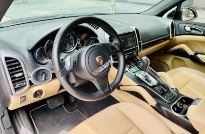 Porsche Cayenne 2014 - Màu đen, xe nhập