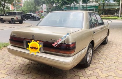 Toyota Crown 1990 - 2.8 số AT, xe nhập khẩu đẹp xuất sắc, giá 225tr