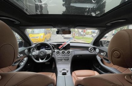 Mercedes-Benz C300 2020 - Màu xám, xe nhập