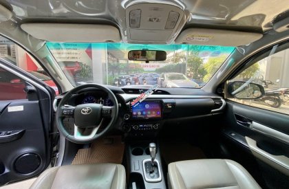 Toyota Hilux 2015 - Xe đẹp, cam kết chất lượng. Liên hệ giá tốt cho khách gọi qua xem xe trực tiếp