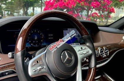 Mercedes-Benz S 450L 2018 - Biển thành phố dễ nhìn