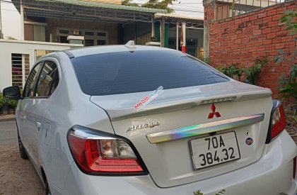 Mitsubishi Attrage 2022 - Màu trắng, xe nhập