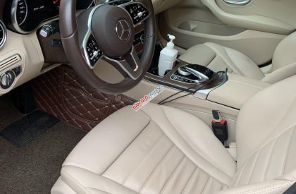 Mercedes-Benz C200 2019 - Cần bán xe chính chủ giá chỉ 1 tỷ 150tr