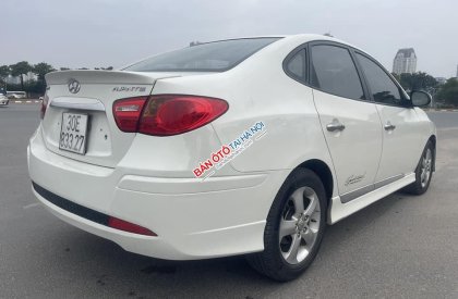 Hyundai Avante 2014 - Màu trắng