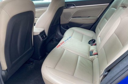 Hyundai Elantra 2019 - Bản 2.0 bản phun kịch, xe 1 chủ thật mới, biển tỉnh, xe gia đình đi giữ gìn