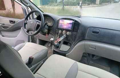 Hyundai Starex 2009 - Dầu 2.5 MT 6 chỗ