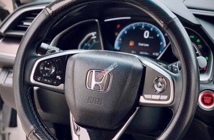 Honda Civic 2021 - Nhập Thái Lan, lăn bánh 8300 km