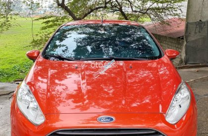 Ford Fiesta 2015 - Số tự động bản cao cấp 7 túi khí, xe đẹp tắt nắng