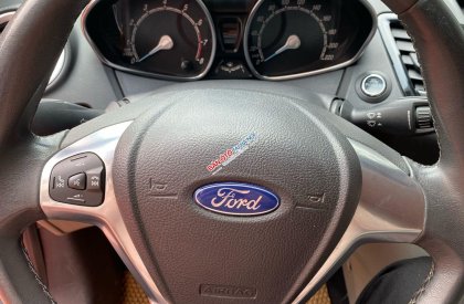 Ford Fiesta 2015 - Số tự động bản cao cấp 7 túi khí, xe đẹp tắt nắng