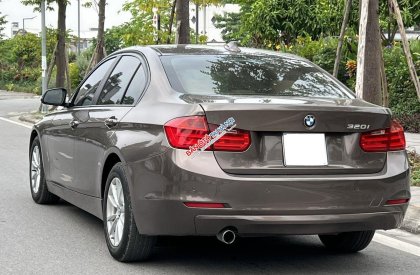 BMW 320i 2013 - Xe đẹp, không lỗi nhỏ gì