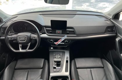 Audi Q5 2017 - Xe màu trắng