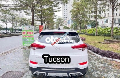 Hyundai Tucson 2017 - Màu trắng
