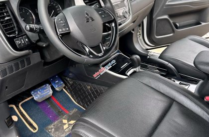 Mitsubishi Stavic 2019 - Cần bán gấp, xe gia đình, giá tốt 645tr