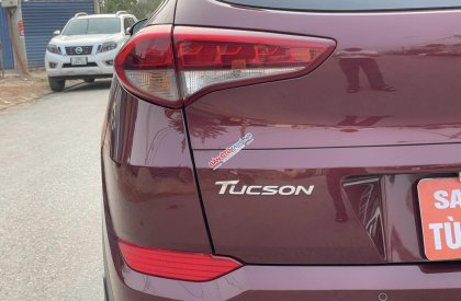 Hyundai Tucson 2016 - Xe màu đỏ, 665 triệu
