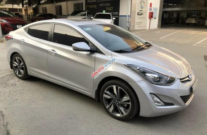 Hyundai Elantra 2015 - Màu bạc, nhập khẩu nguyên chiếc
