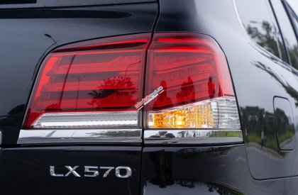 Lexus LX 570 2012 - Cần bán lại xe màu đen