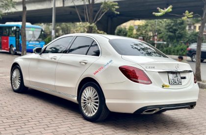 Mercedes-Benz C 250 2016 - Model 2016, màu trắng, giá tốt