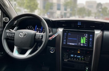 Toyota Fortuner 2020 - Màu trắng, nhập khẩu