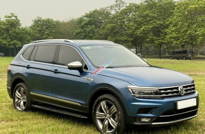 Volkswagen Tiguan 2018 - Xe màu xanh ngọc biếc - Liếc qua là u mê giá cực phê chỉ 1 tỷ 290tr