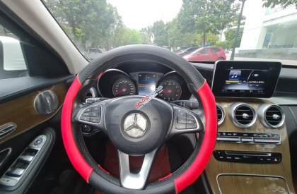 Mercedes-Benz C 250 2016 - Xe đẹp như Ngọc Trinh giá chỉ 790tr