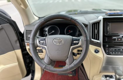 Toyota Land Cruiser Vx 2016 - Bán Land Cruiser VX 2016 tên cty