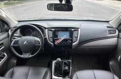 Mitsubishi Triton 2015 - Xe chạy 13v8 (km), full bảo hiểm thân vỏ