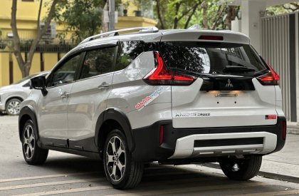 Mitsubishi Xpander Cross 2021 - Giá còn cực tốt