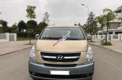 Hyundai Grand Starex 2010 - Màu vàng, nhập khẩu nguyên chiếc