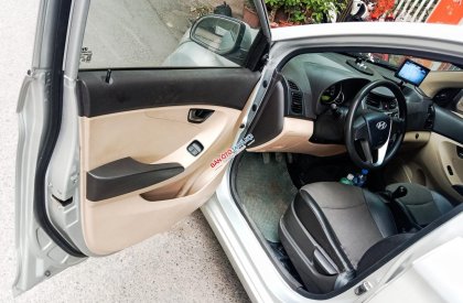 Hyundai Eon 2011 - Màu bạc, xe nhập chính chủ