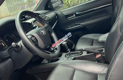 Toyota Hilux 2018 - Xe đẹp, giá tốt, hỗ trợ trả góp 70% - Xe trang bị full options