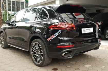 Porsche Cayenne 2015 - Đen, nội thất màu đặc biệt