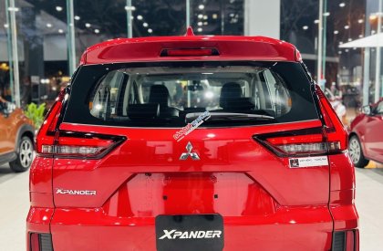 Mitsubishi Xpander 2023 - Ngoại thất màu đỏ bắt mắt