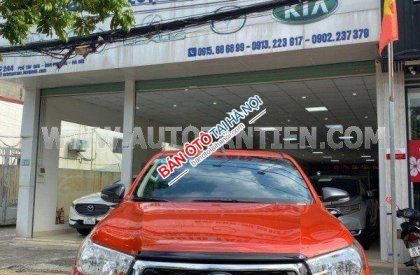 Toyota Hilux 2020 - Nhập khẩu nguyên chiếc, màu cam