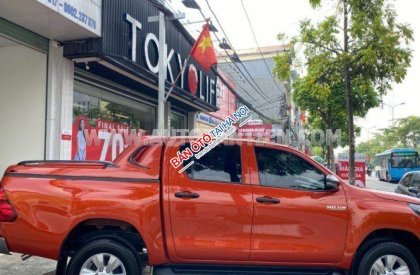 Toyota Hilux 2020 - Nhập khẩu nguyên chiếc, màu cam