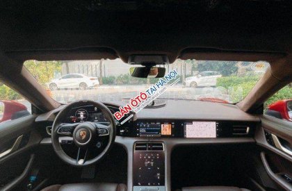 Porsche Taycan 2020 - Màu đỏ, xe nhập